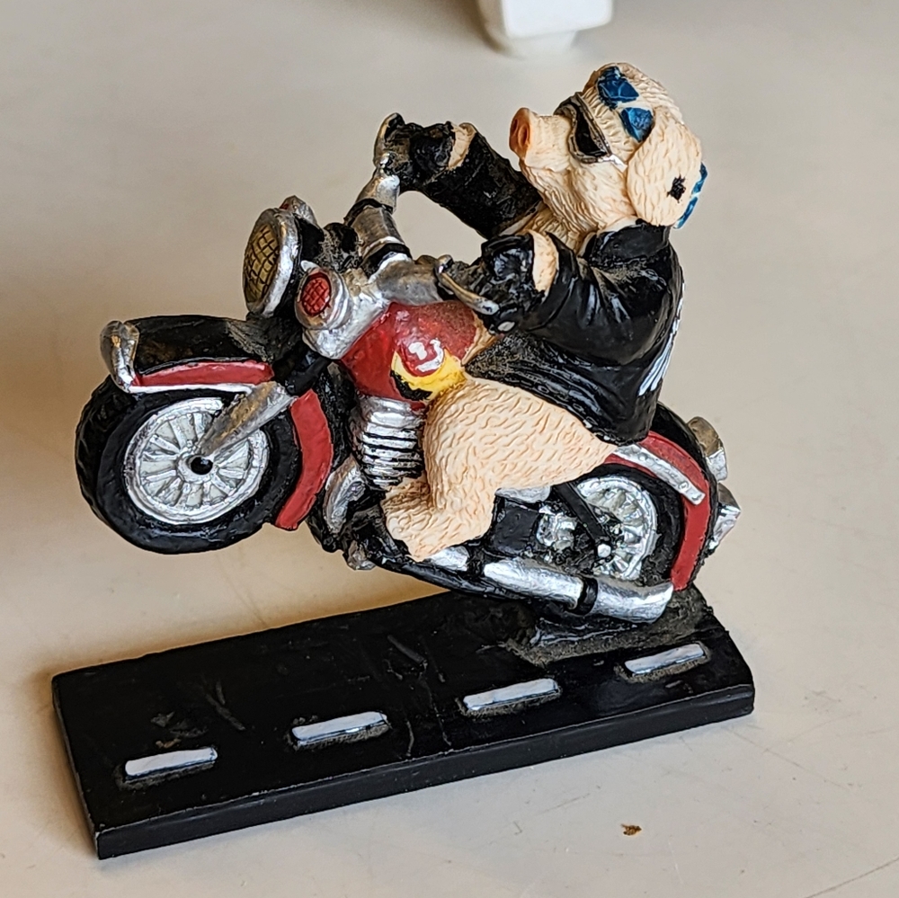Vintage 1996 Young's Hog 4487 Pig On Motorcycle Figurine